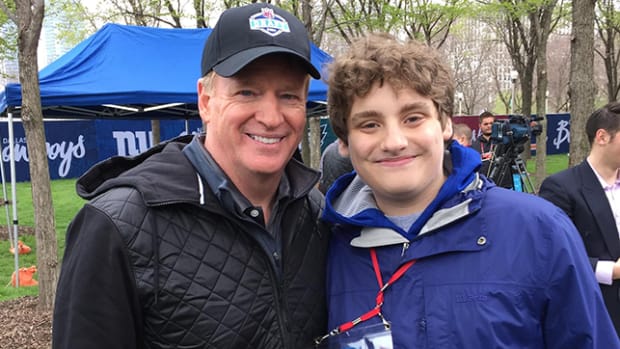 nfl-draft-experience-header.jpg